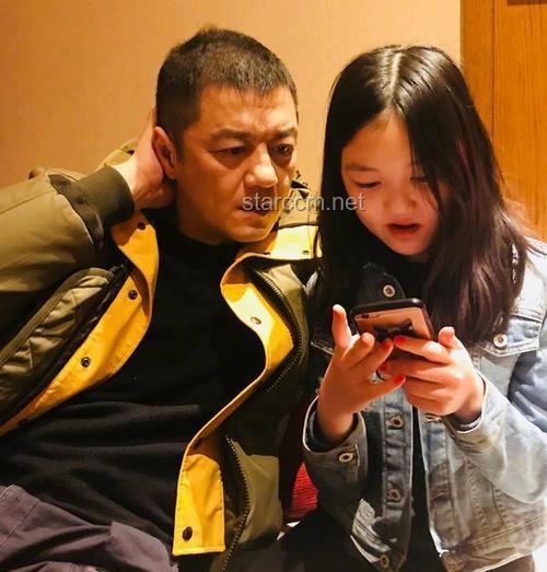 李亚鹏夫妇的“未离之境”：探索婚姻新维度的创新思维